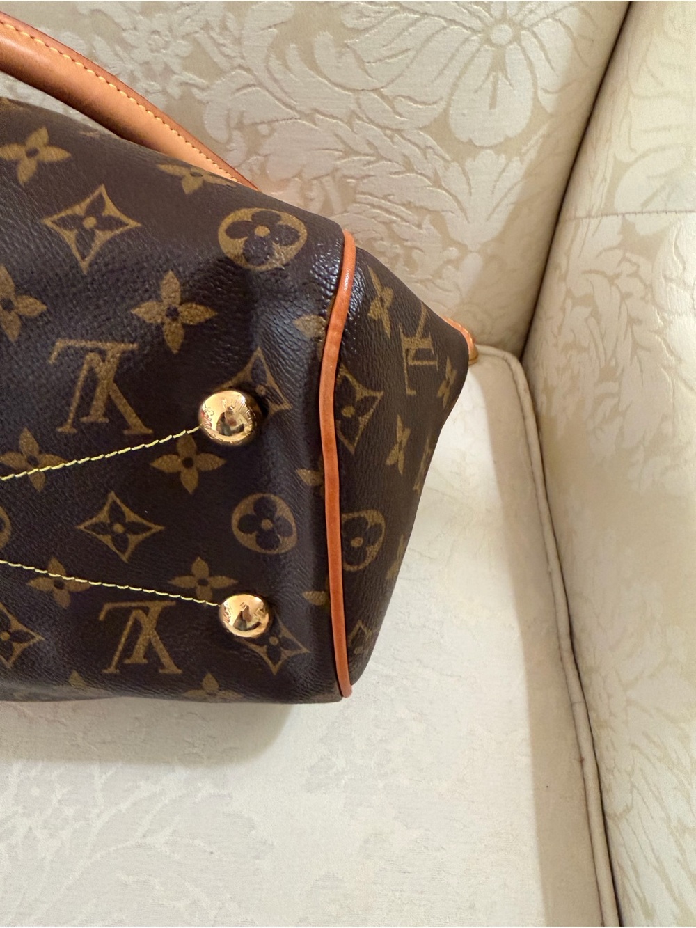Louis Vuitton Tivoli PM Monogram Vintage Handbag - Picture 13 of 16